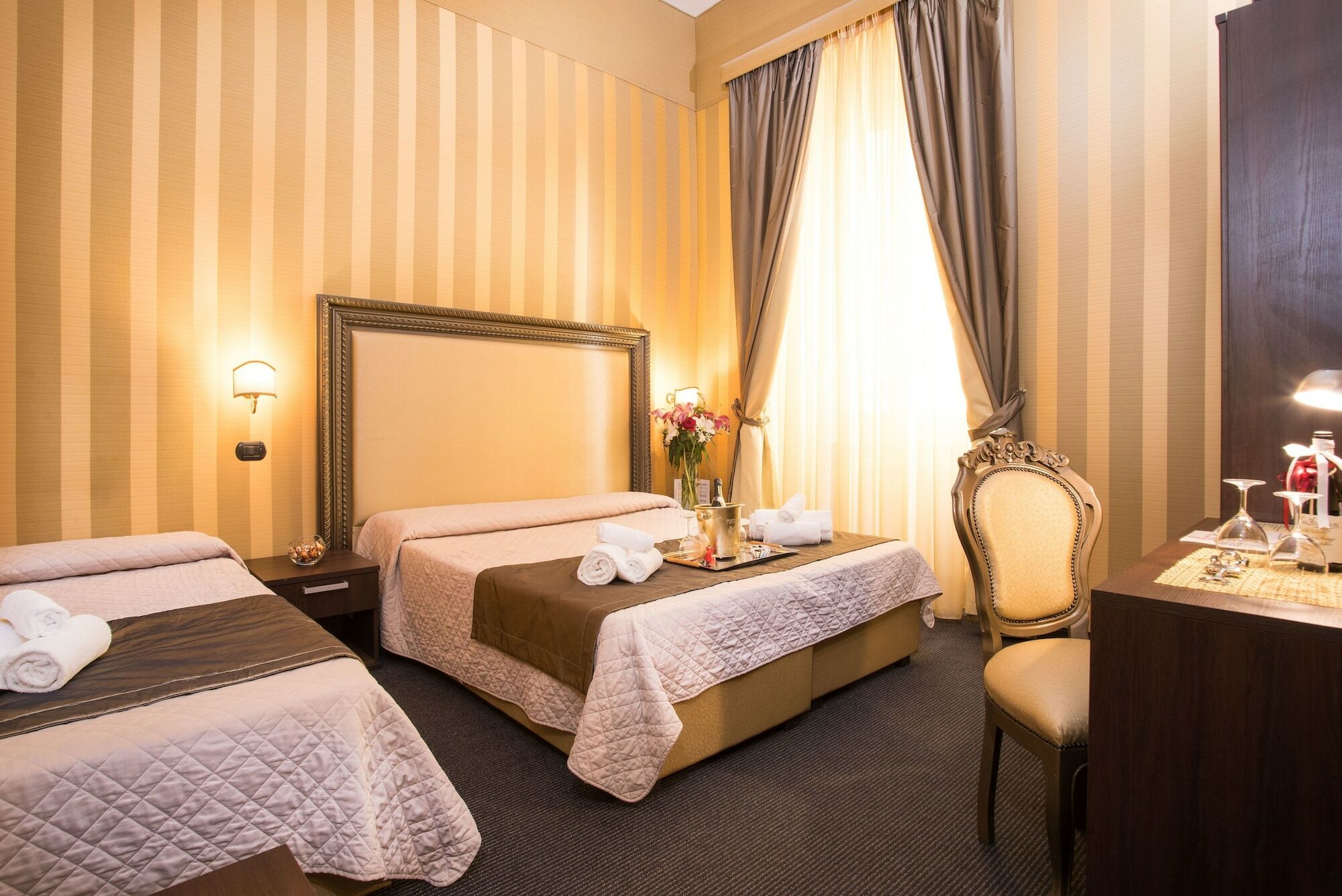 Nice Rome Holiday Affittacamere 4*